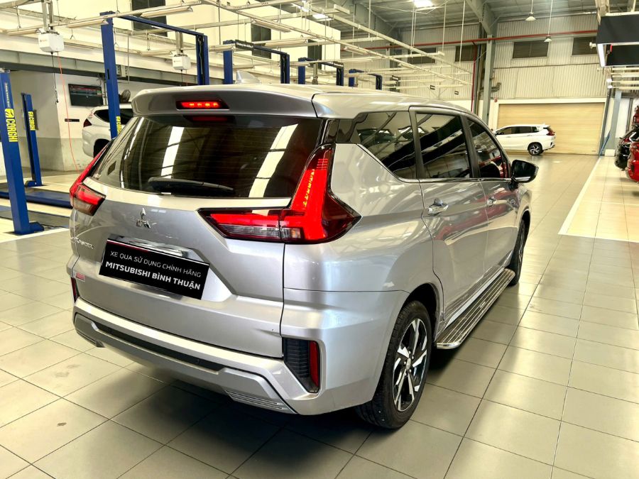 Hình ảnh xe Mitsubishi Xpander Premium Bạc 2024