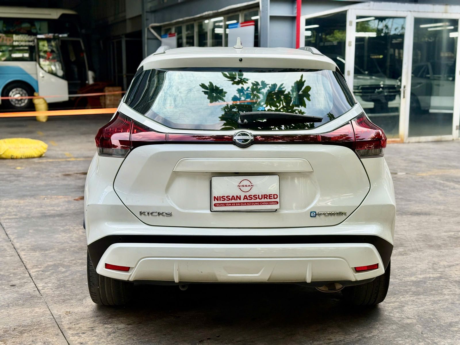 Hình ảnh xe Nissan Kick V 2022