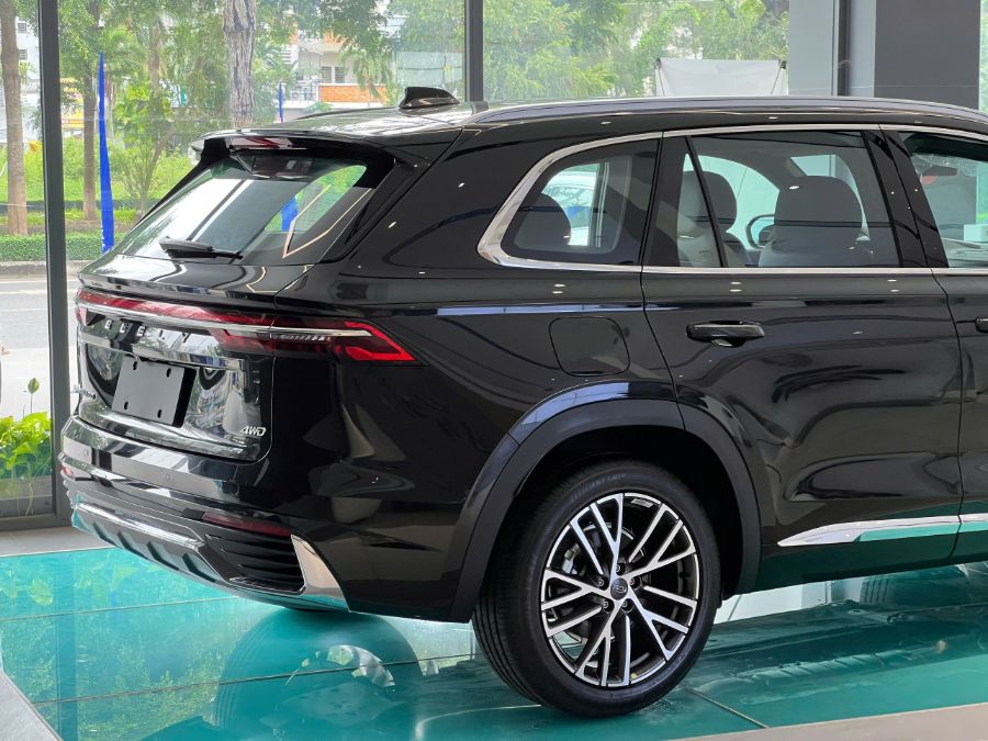 Hình ảnh xe GEELY MONJARO BẢN FLAGSHIP MÀU XANH NĂM 2025