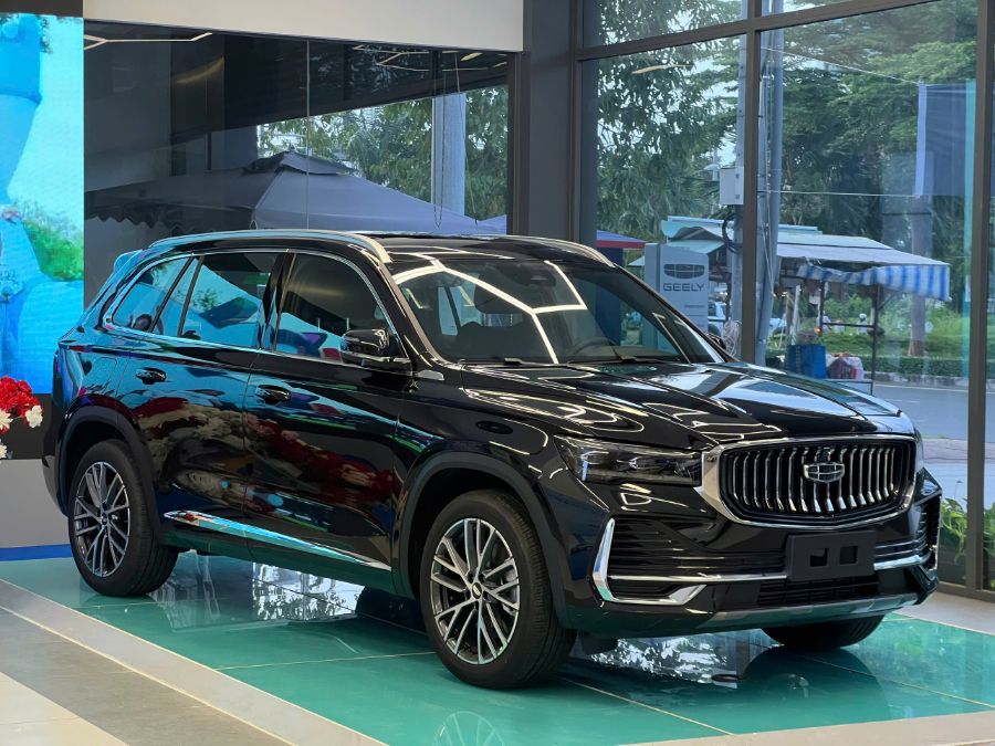Hình ảnh xe GEELY MONJARO BẢN FLAGSHIP MÀU XANH NĂM 2025