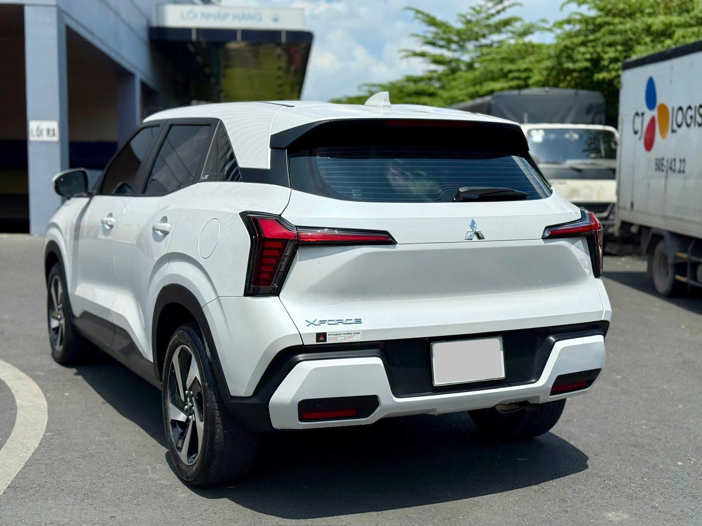Hình ảnh xe MITSUBISHI XFORCE PREMIUM 2024 - 33.633 km
