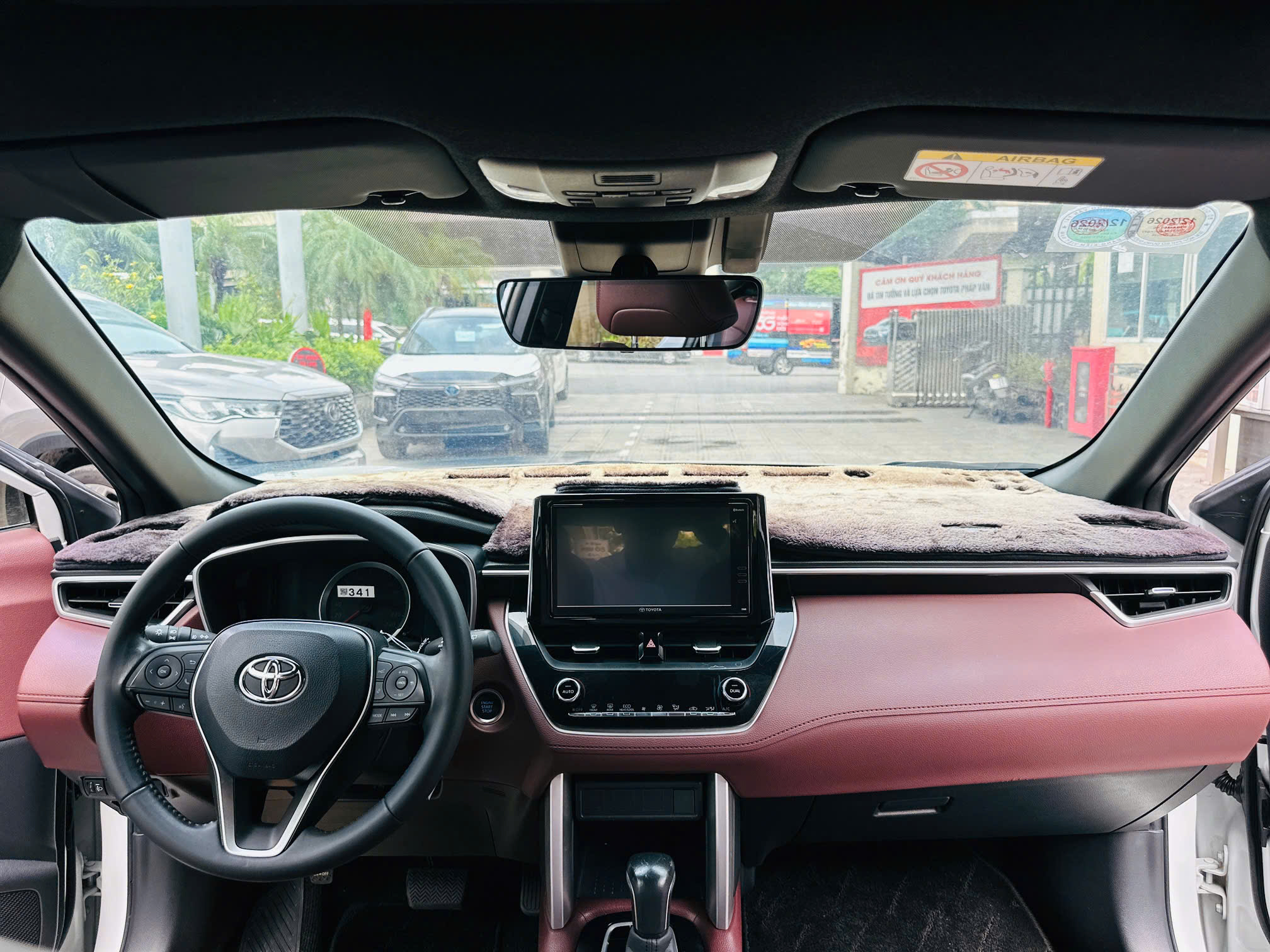 Hình ảnh xe TOYOTA COROLLA CROSS 2022 - 5 VẠN