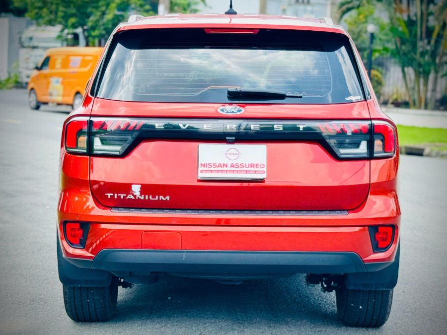 Hình ảnh xe FORD EVEREST Titanium 4x2 ( 01 cầu) - Phiên bản Nextgen.