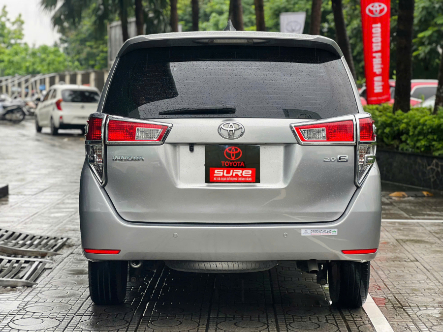 Hình ảnh xe TOYOTA INNOVA 2017 2.0MT - 16 VẠN