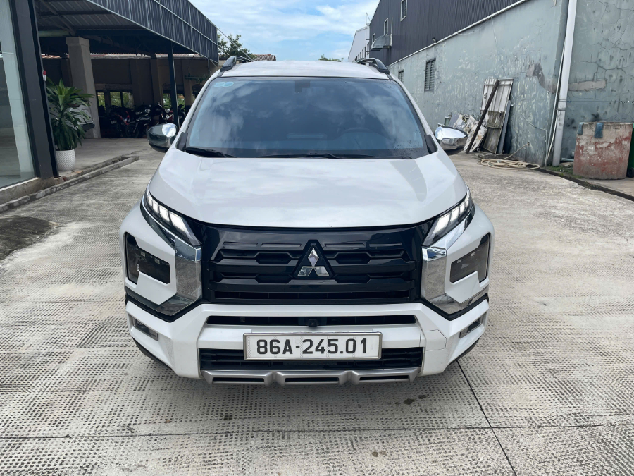 Hình ảnh xe XE LƯỚT - XPANDER CROSS SỐ TỰ ĐỘNG 7 CHỖ