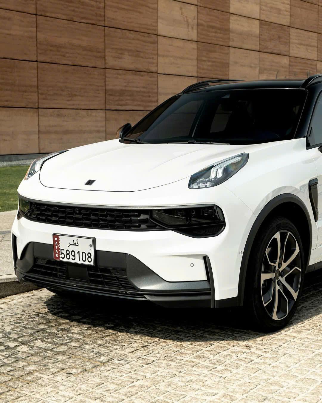 Hình ảnh xe Lynk & Co 01 Hyper Pro với động cơ 2.0 Turbo với 254 mã lực.