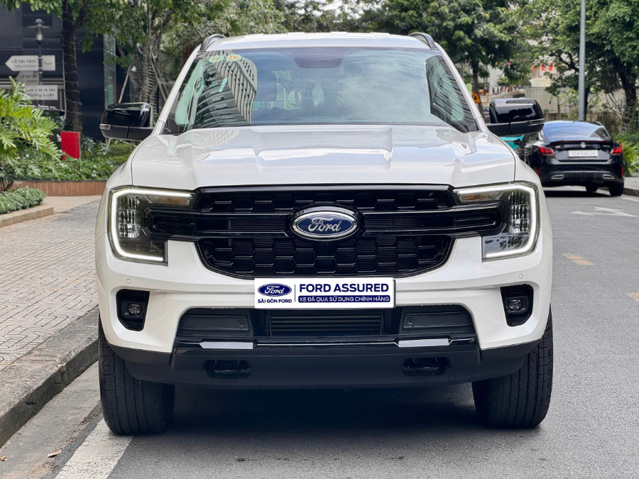 Hình ảnh xe FORD EVEREST SPORT 2025 - 600 KM