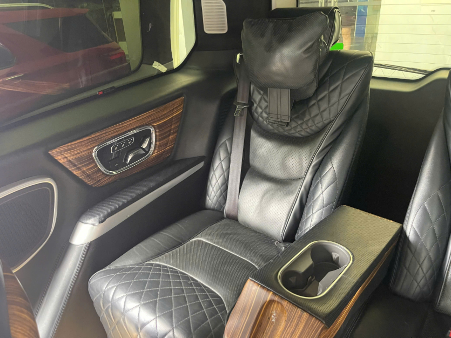 Hình ảnh xe TOURNEO DCAR LIMITED 2021 - 69.700 KM