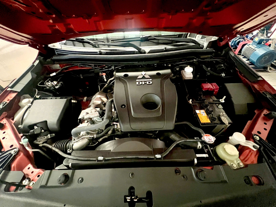 Hình ảnh xe BÁN TẢI LƯỚT - SỐ TỰ ĐỘNG MITSUBISHI TRITON AT 2.4L