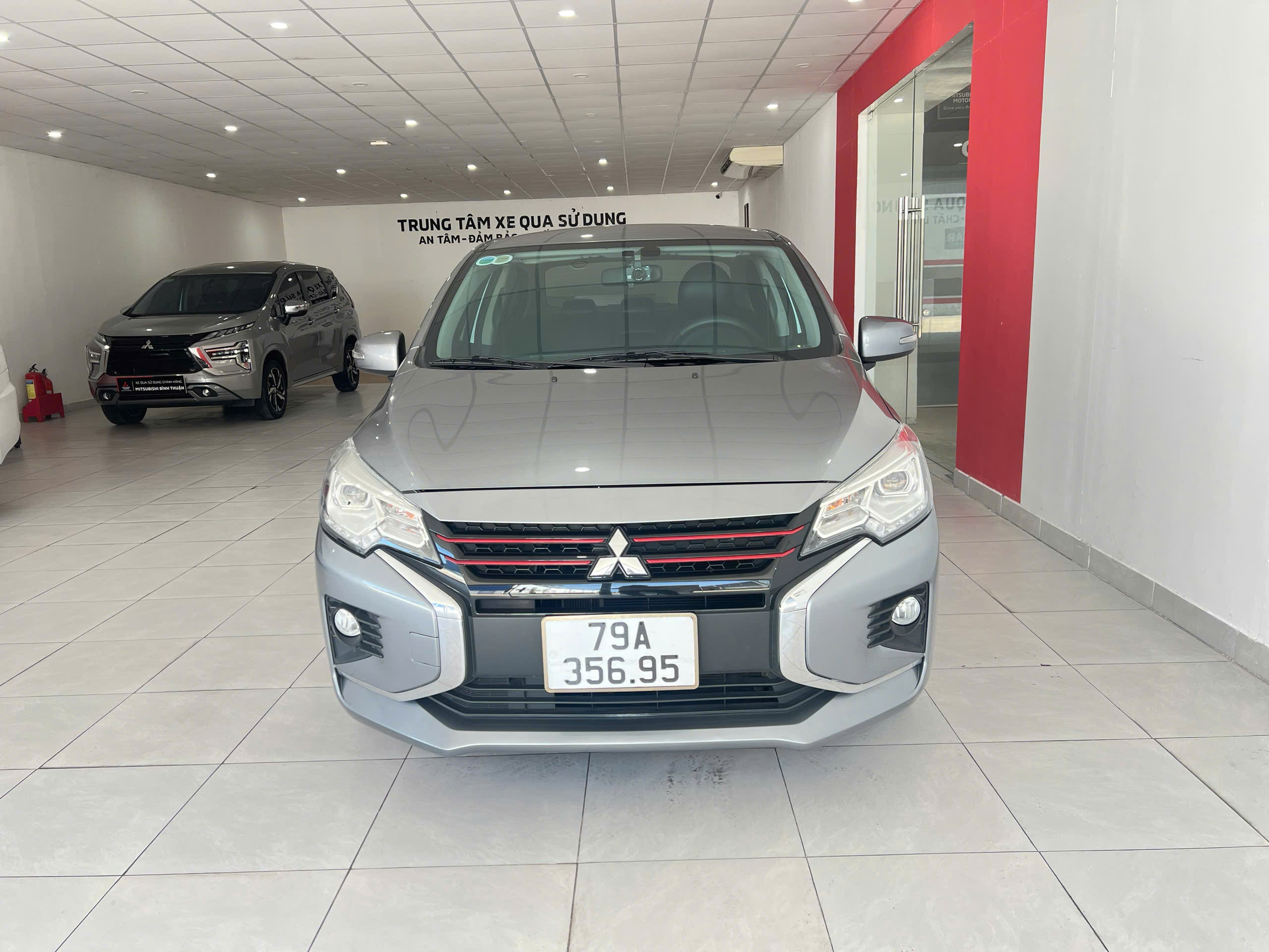 Hình ảnh xe XE LƯỚT - SỐ TỰ ĐỘNG 5 CHỖ