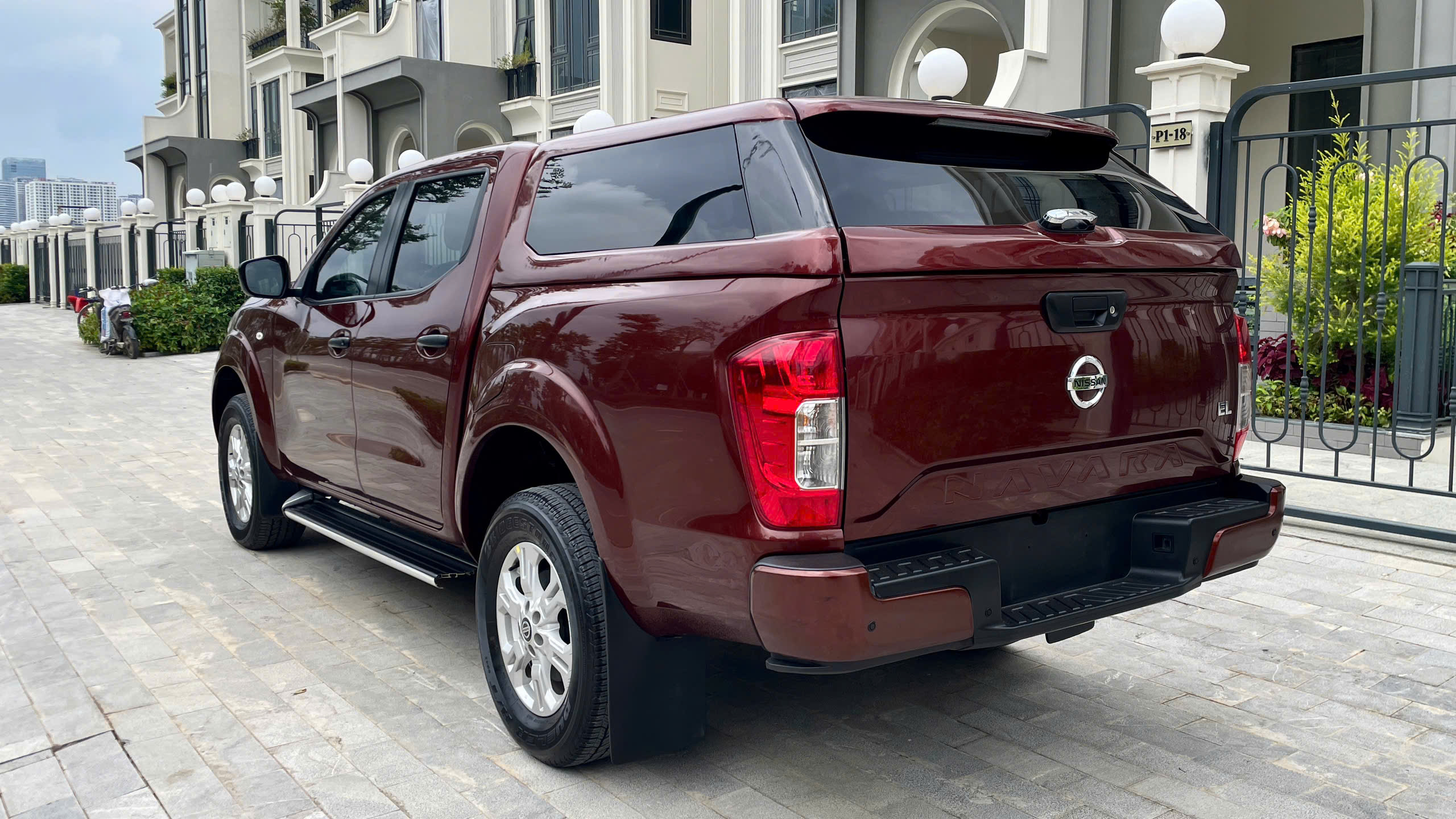 Hình ảnh xe NISSAN NAVARA EL 2022 NÂU - 58000KM
