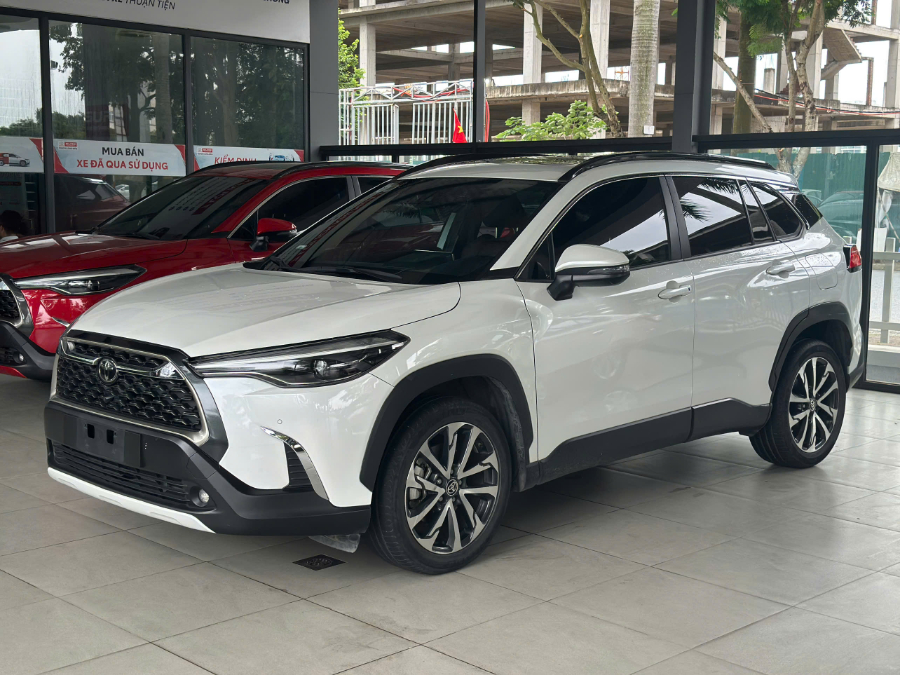 Hình ảnh xe TOYOTA COROLLA CROSS 1.8 V 2021 MÀU TRẮNG- ODO 6.2 VẠN