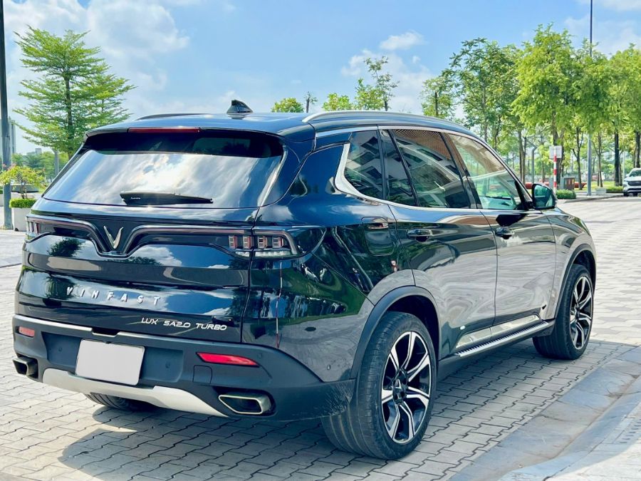 Hình ảnh xe Lux SA premium 2020