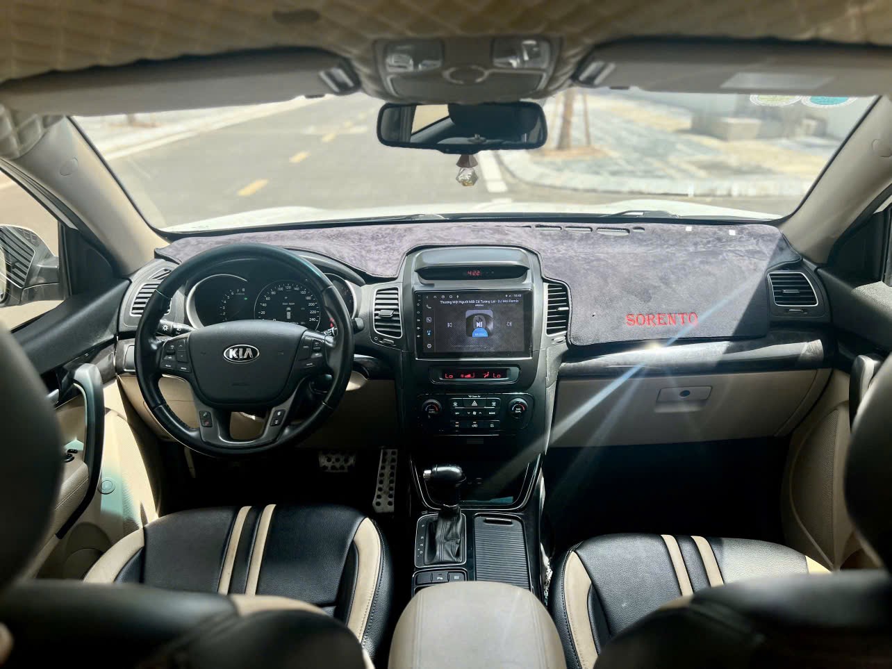 Hình ảnh xe 🚗 KIA SORENTO 2017 – Máy xăng, gầm cao 7 chỗ tiện nghi