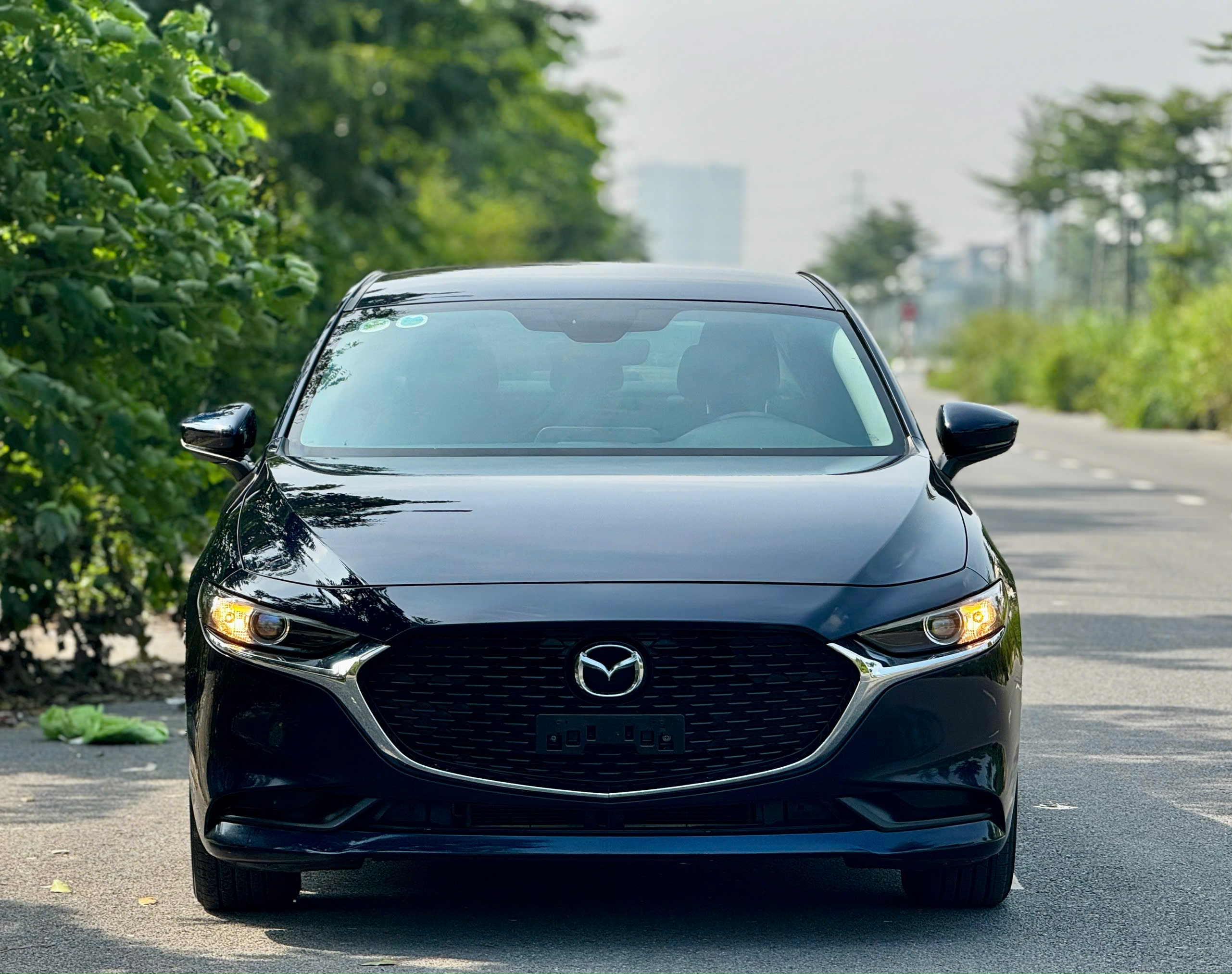 Hình ảnh xe Mazda 3 1.5AT Deluxe 2021, Xanh Đen