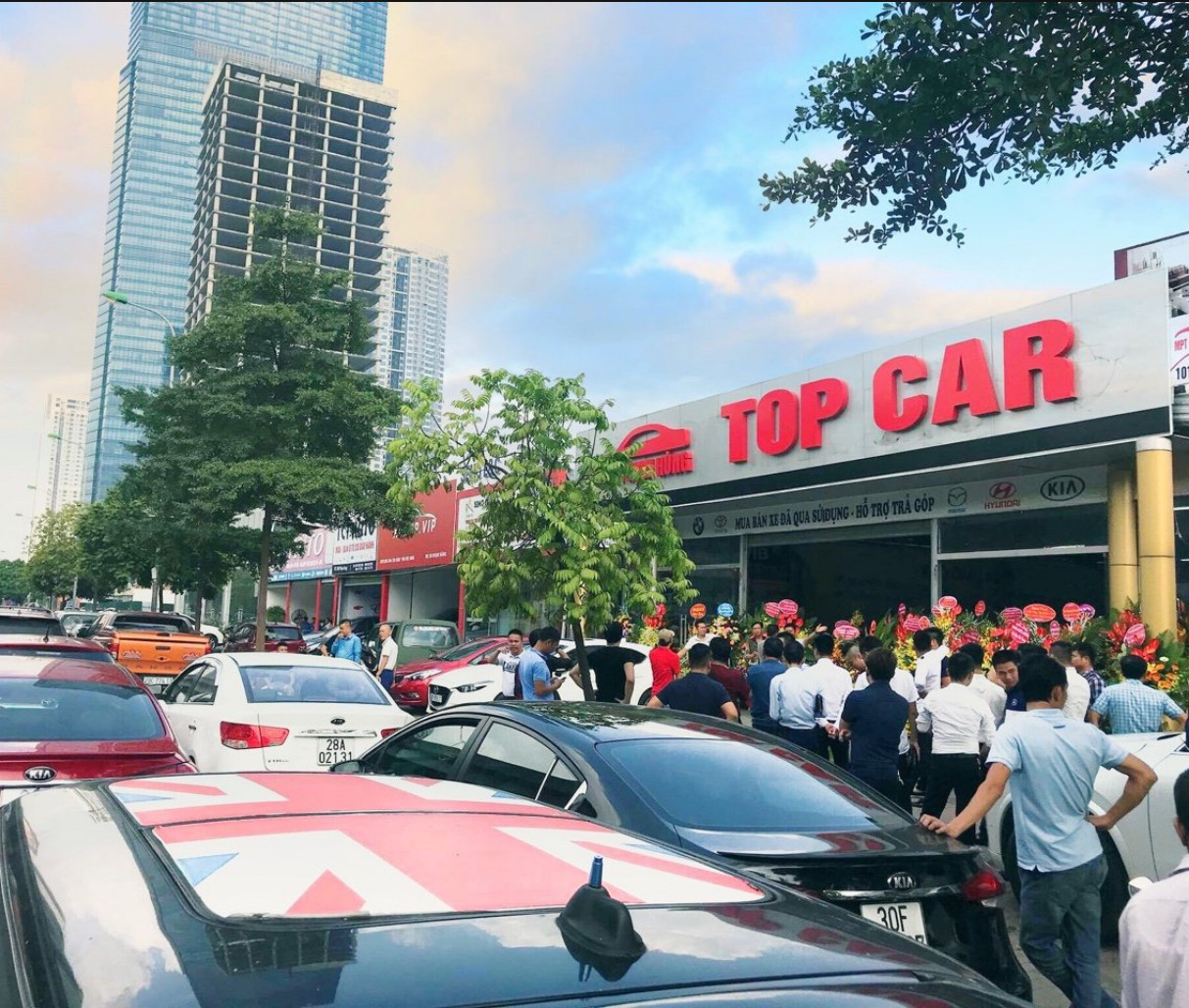 Banner cửa hàng TOP CAR AUTO