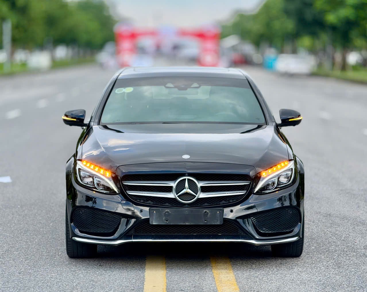 Hình ảnh xe MERCEDES-BENZ C-CLASS C300 AMG 2016
