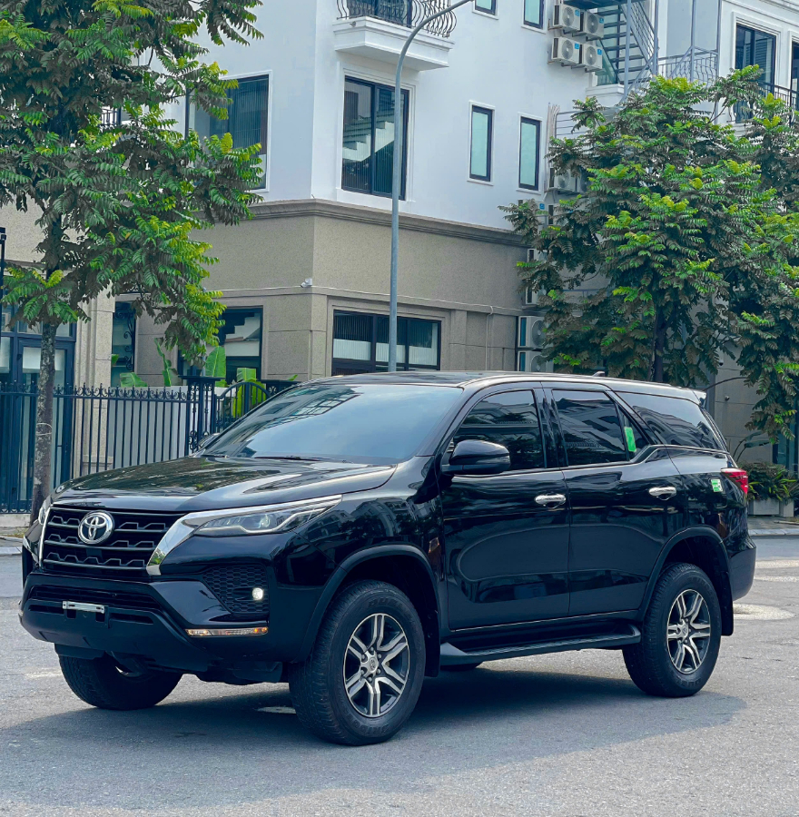 Hình ảnh xe TOYOTA FORTUNER FULL 2024