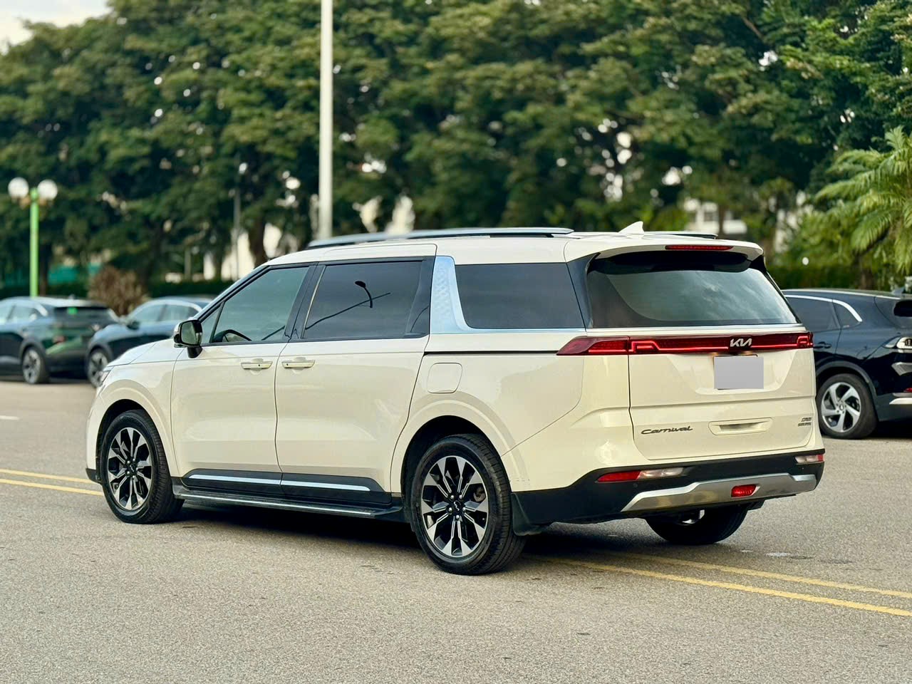 Hình ảnh xe Carnival 2.2D signature 2021 odo 76.000km