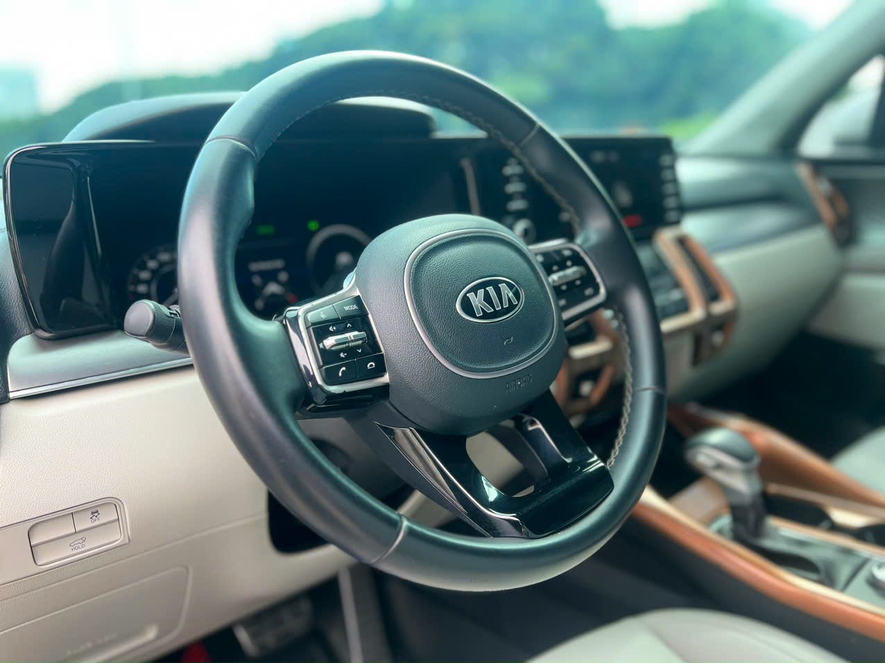 Hình ảnh xe KIA SORENTO 2022 XĂNG PREMIUM- 40.000KM