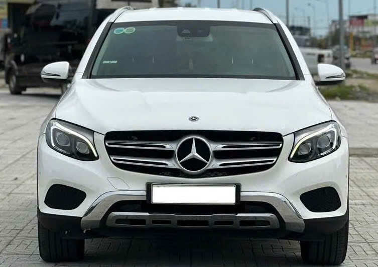 Hình ảnh xe Mercedes GLC250 sx2018 model 2019