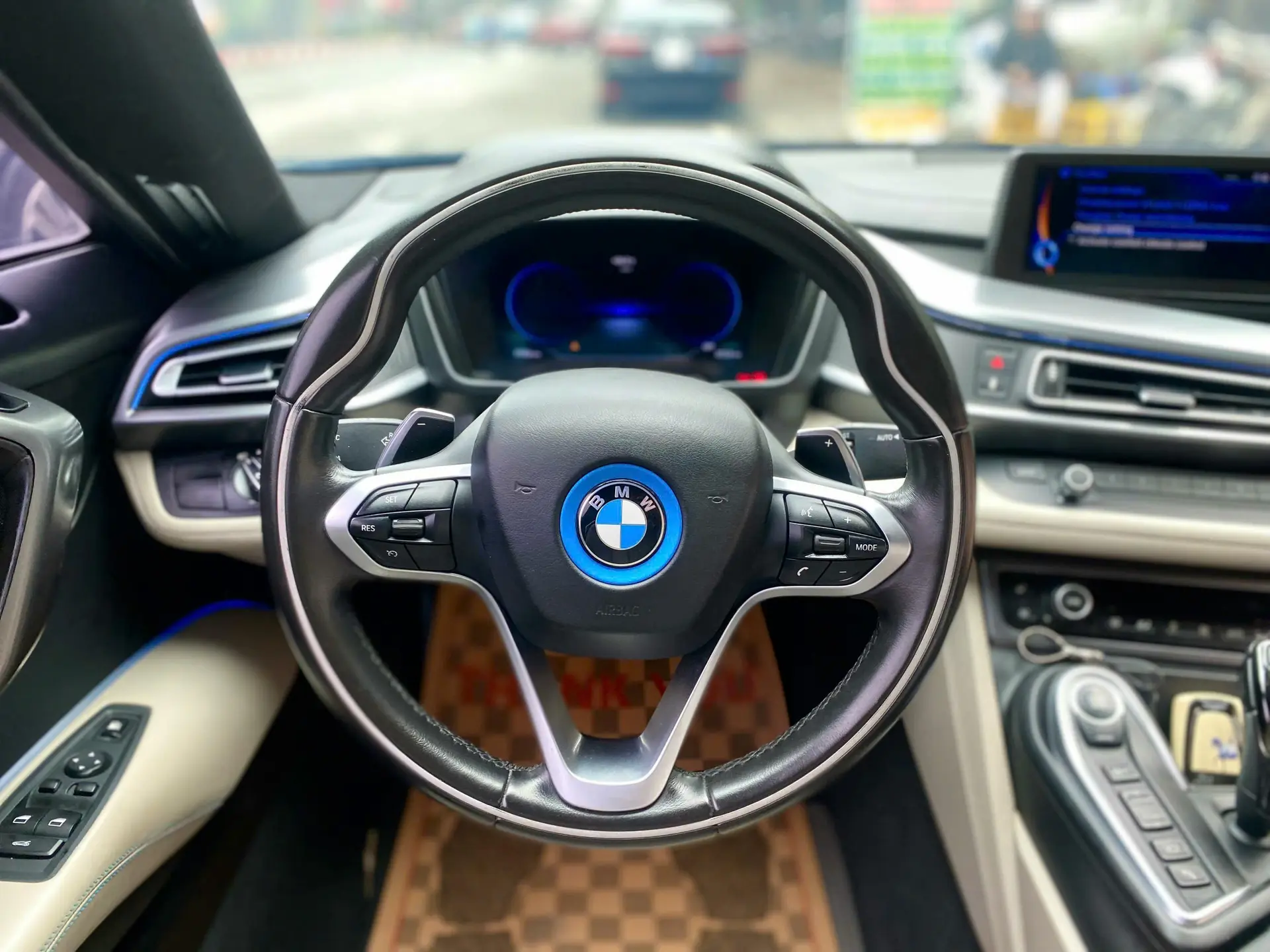 Hình ảnh xe BMW I8 2015- 70.000km