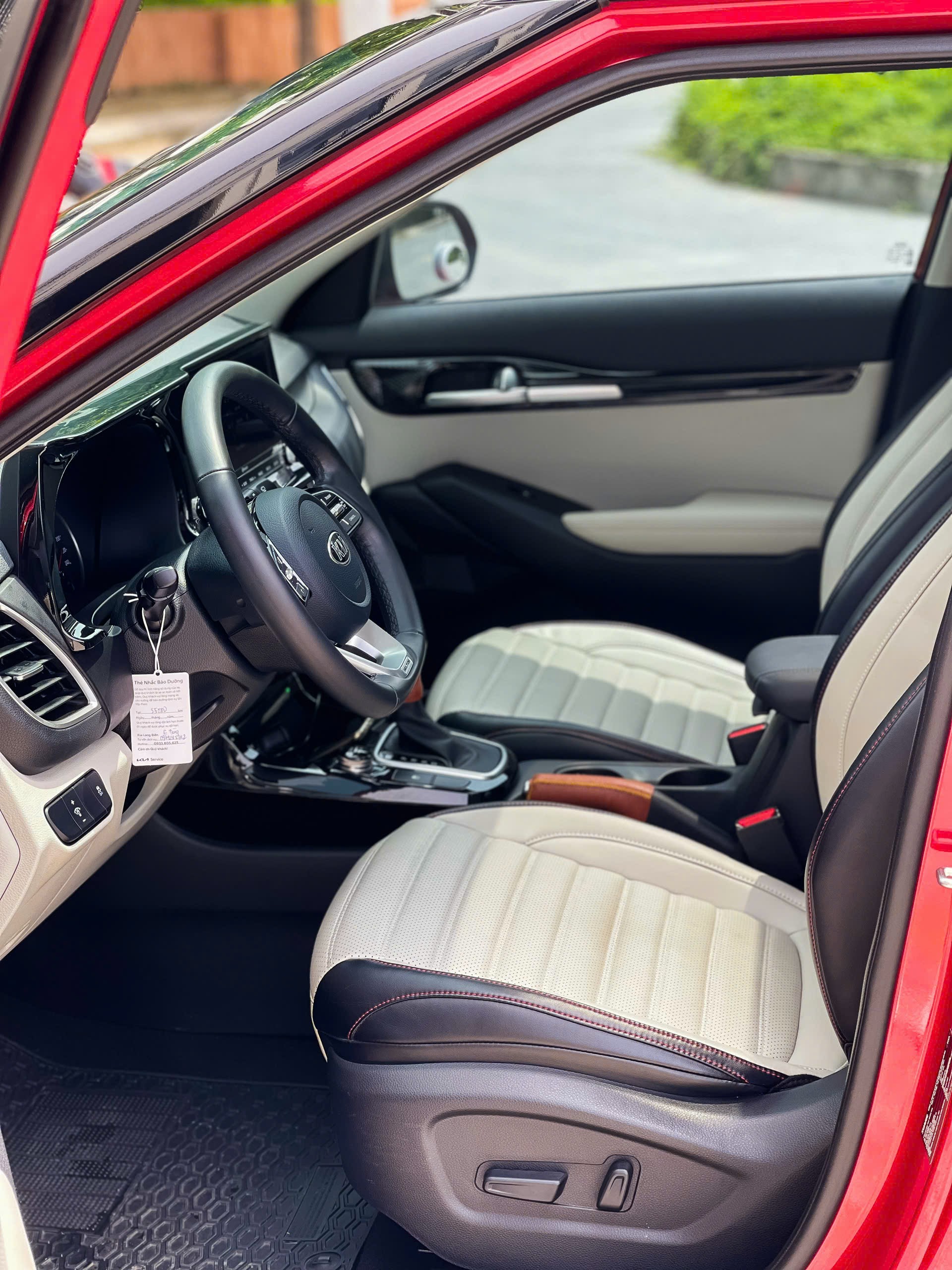 Hình ảnh xe Kia Seltos 2021 Premium 1.4 turbo odo 5v km