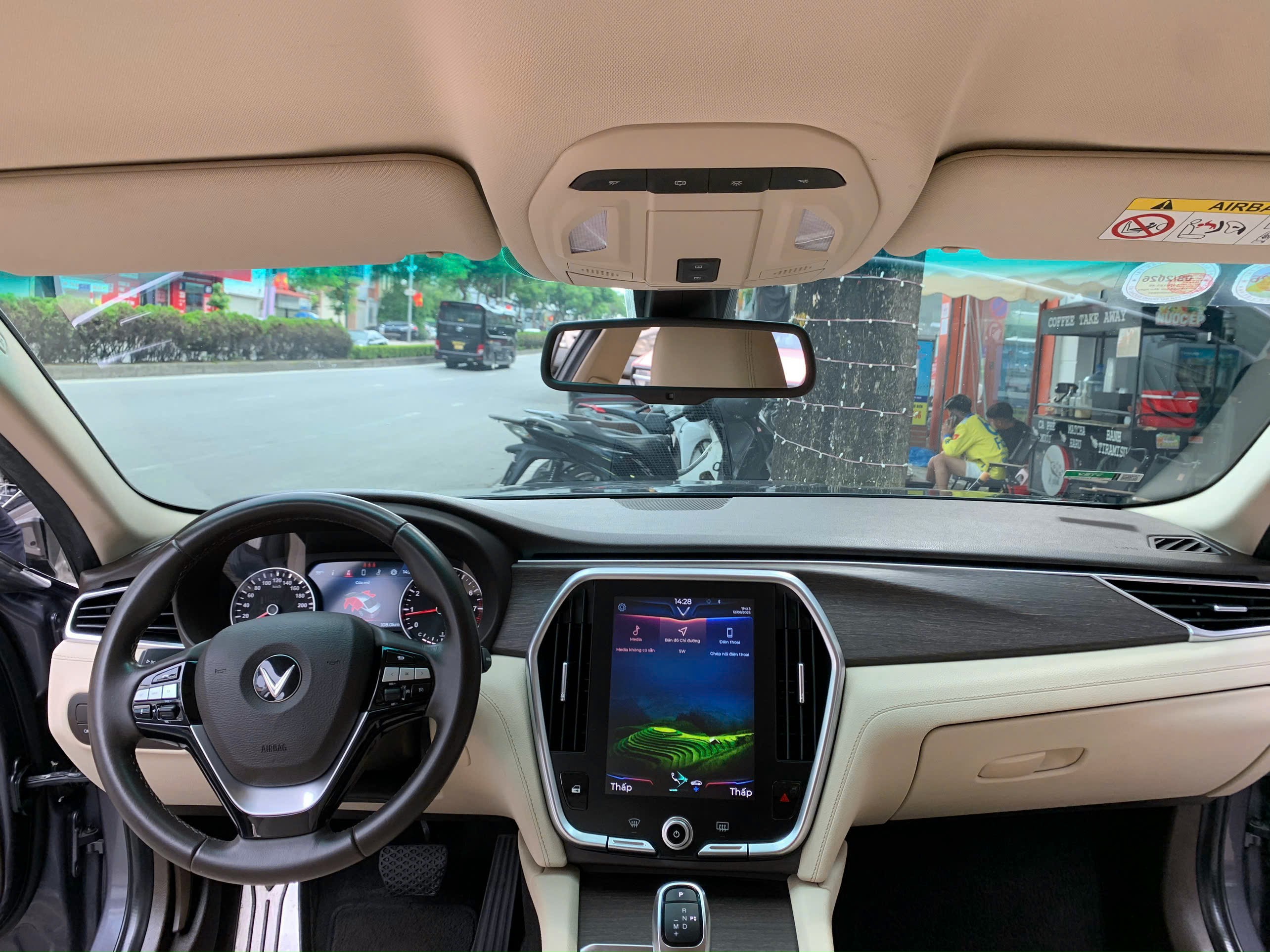 Hình ảnh xe Vinfast Lux A 2.0 turbo premium, sx 2020 đk 2021