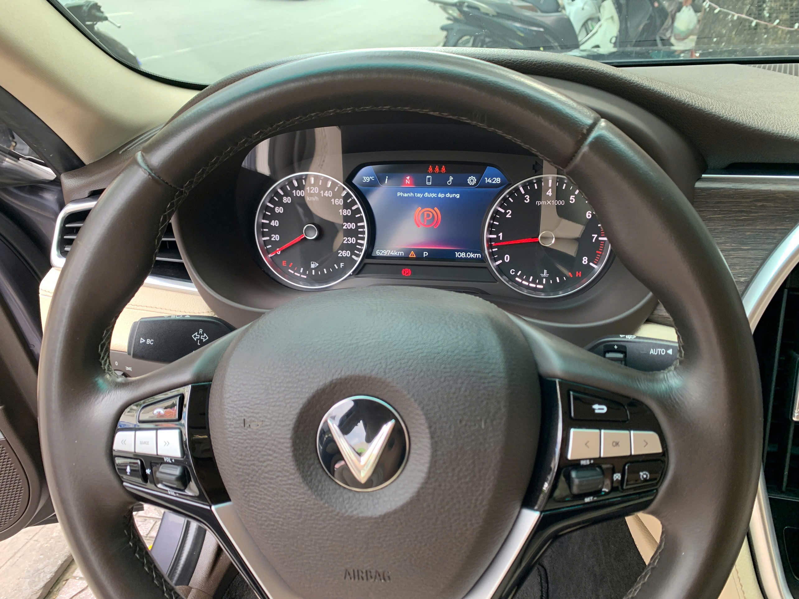 Hình ảnh xe Vinfast Lux A 2.0 turbo premium, sx 2020 đk 2021