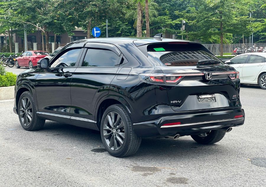 Hình ảnh xe Honda HRV 1.8RS 2023- 20.000km