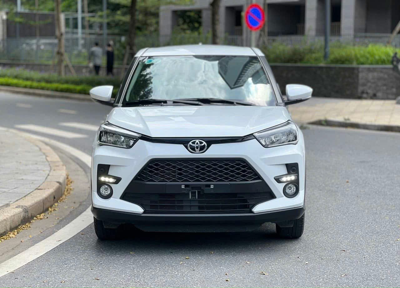 Hình ảnh xe Toyota Raize 1.0AT sx 2023- 15.000km