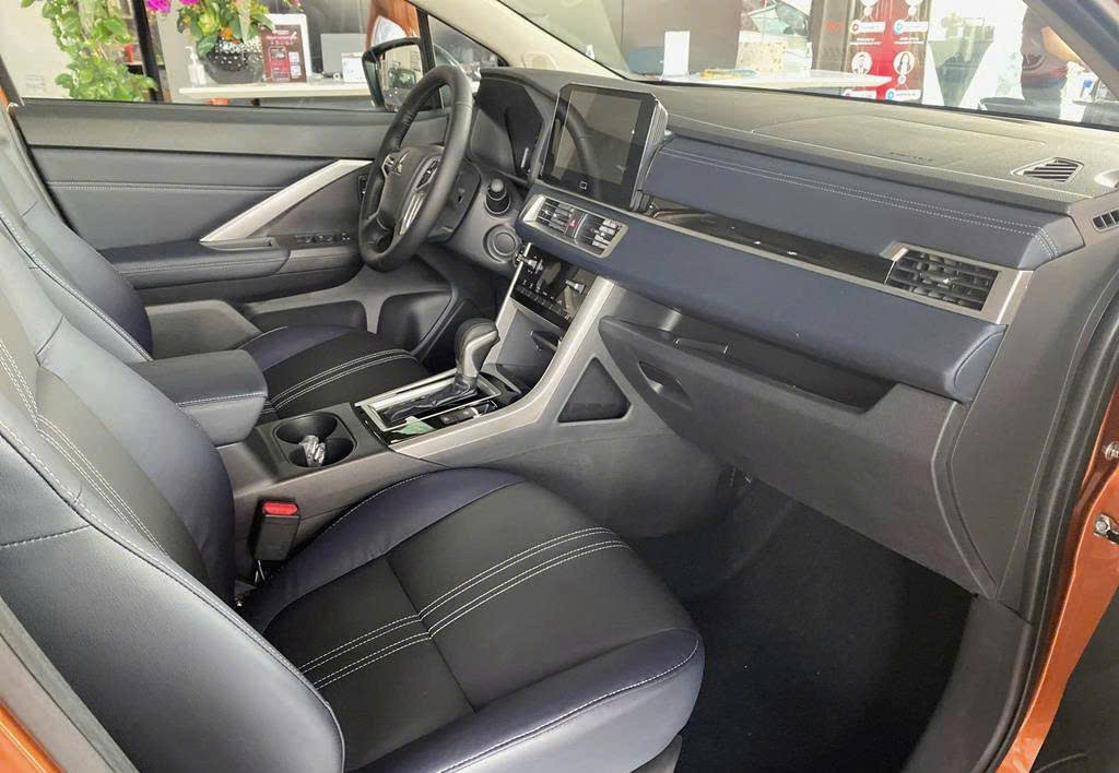 Hình ảnh xe MITSUBISHI XPANDER CROSS 2023 - 22.000KM