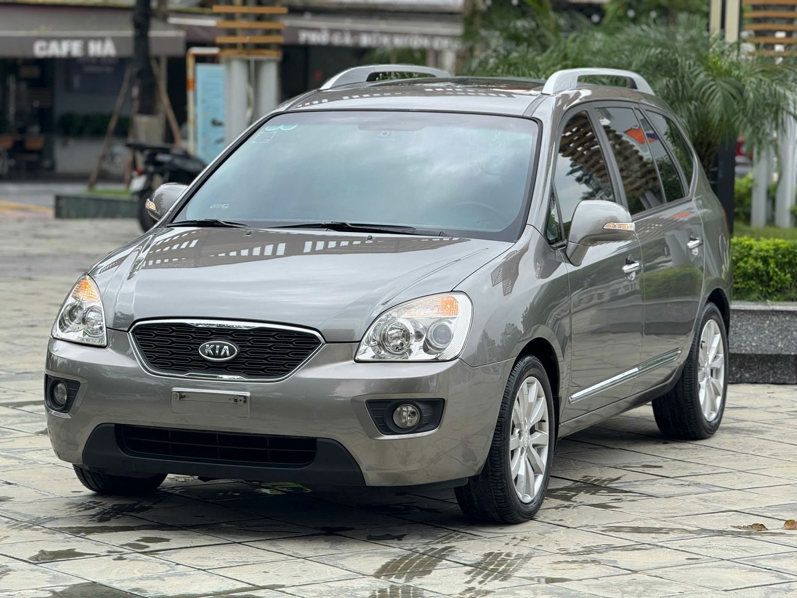 Hình ảnh xe Kia Carens SX AT sx 2011
