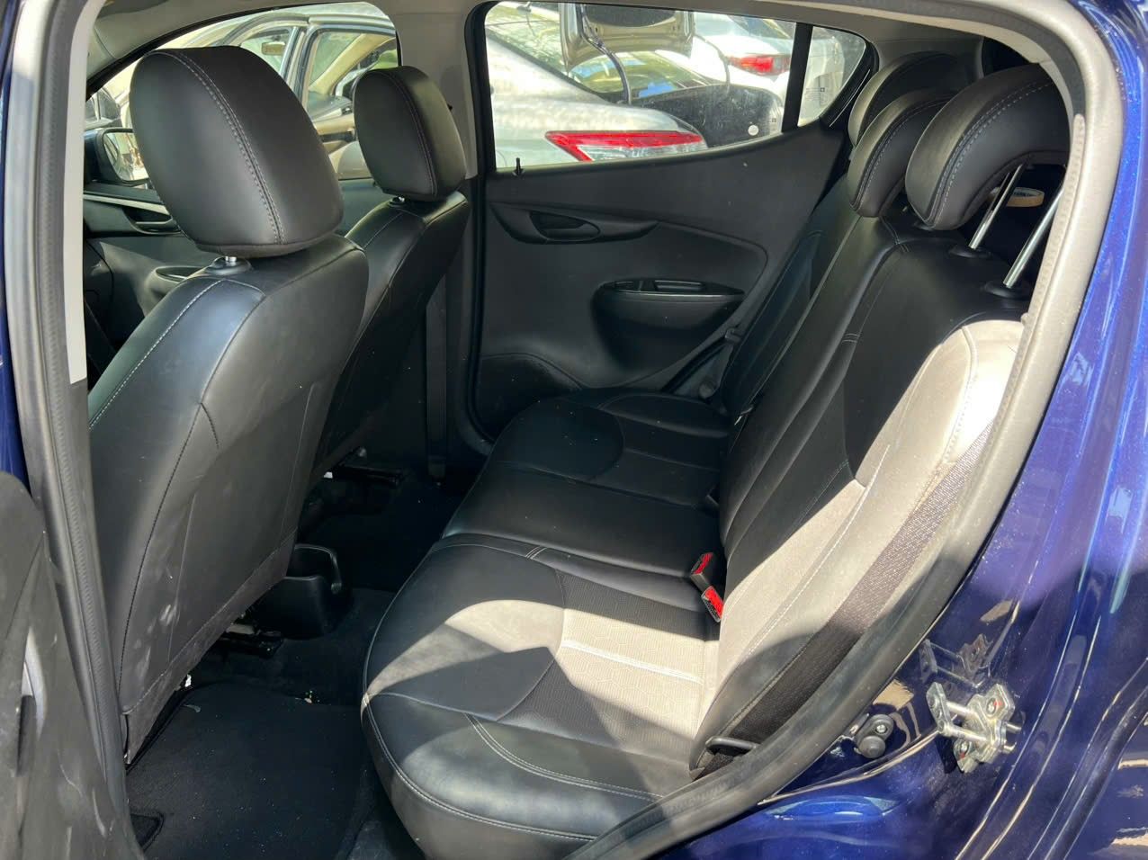 Hình ảnh xe Vinfast Fadil base 2020 odo 4v1