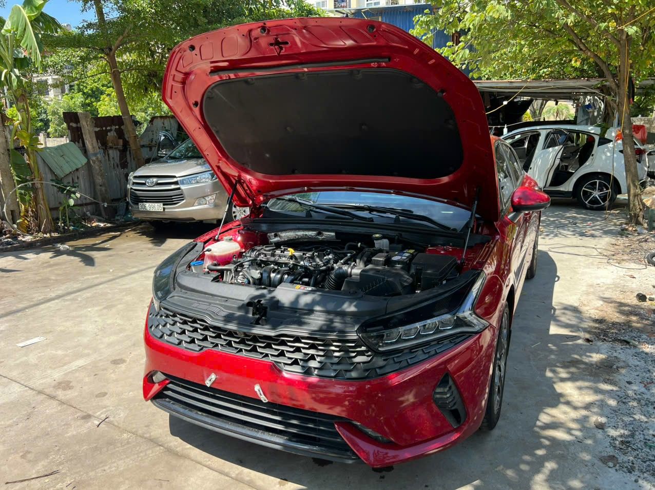 Hình ảnh xe Kia K5 2.0 Luxury 2022 odo 6v