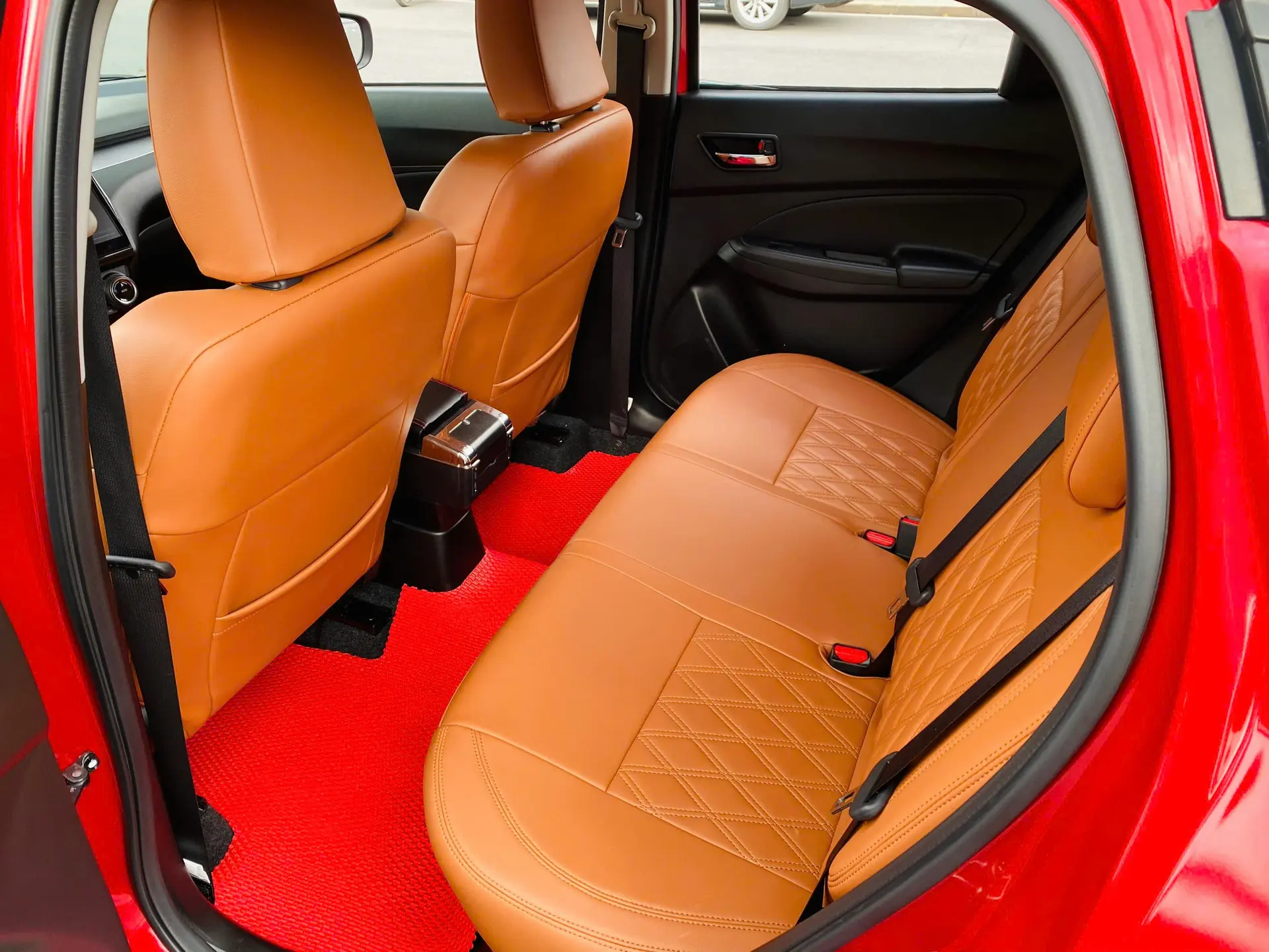 Hình ảnh xe SUZUKI SWIFT 1.2 2021 - 19.000KM