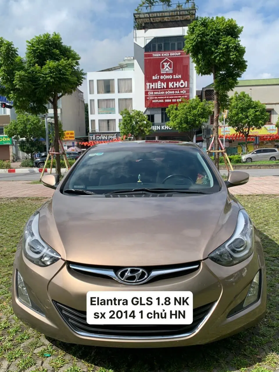 Hình ảnh xe Hyundai E lantra GLS 1.8 AT màu cát sx 2014 đăng ký lần đầu tháng 11/2014