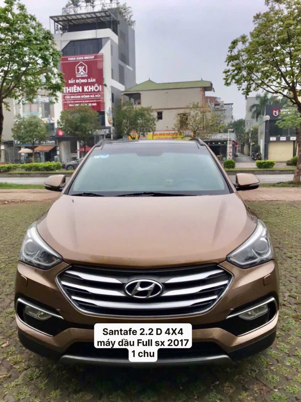 Hình ảnh xe SantaFe 2.2 L 4WD máy dầu,màu Cát.san xuất 2017