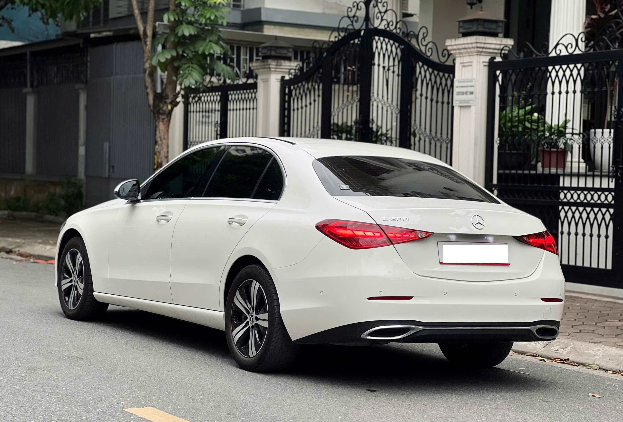 Hình ảnh xe MERCEDES-BENZ C-CLASS C200 AVANTGARDE PLUS  2021 - 55.000KM