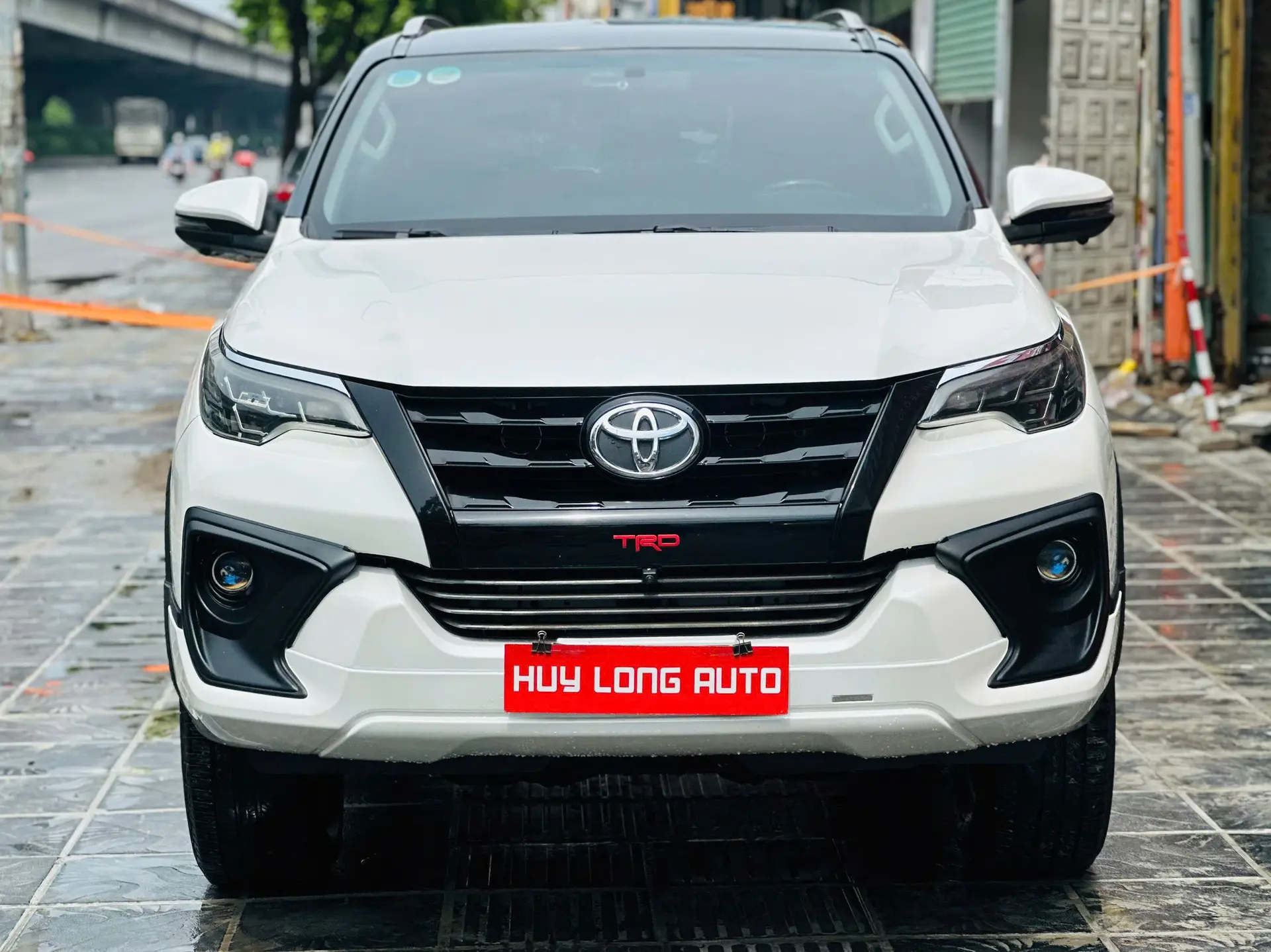 Hình ảnh xe TOYOTA FORTUNER TRD 2019 - 86.000KM