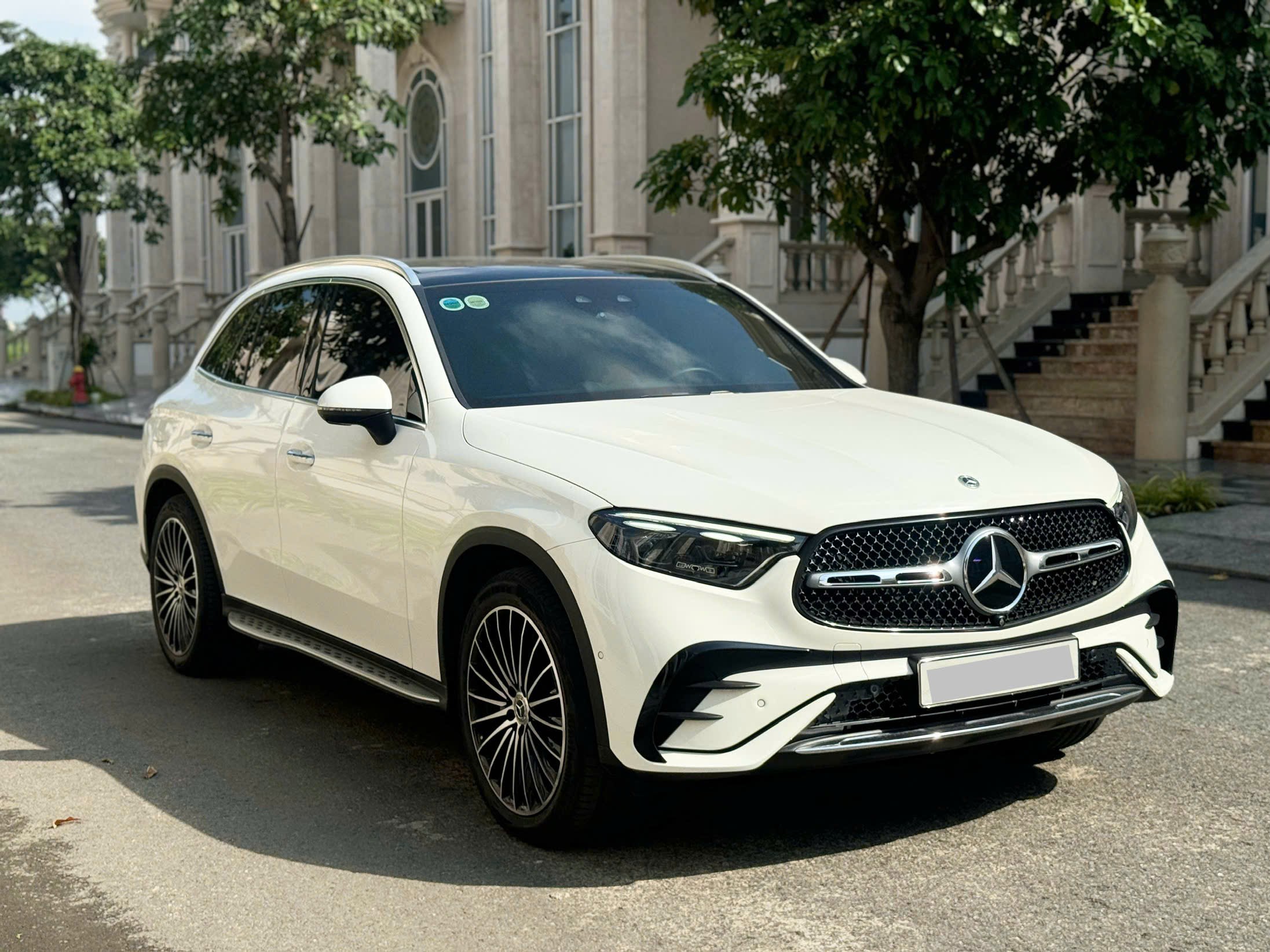 Hình ảnh xe Mercedes Benz GLC 300 2023 all new đklđ 2024