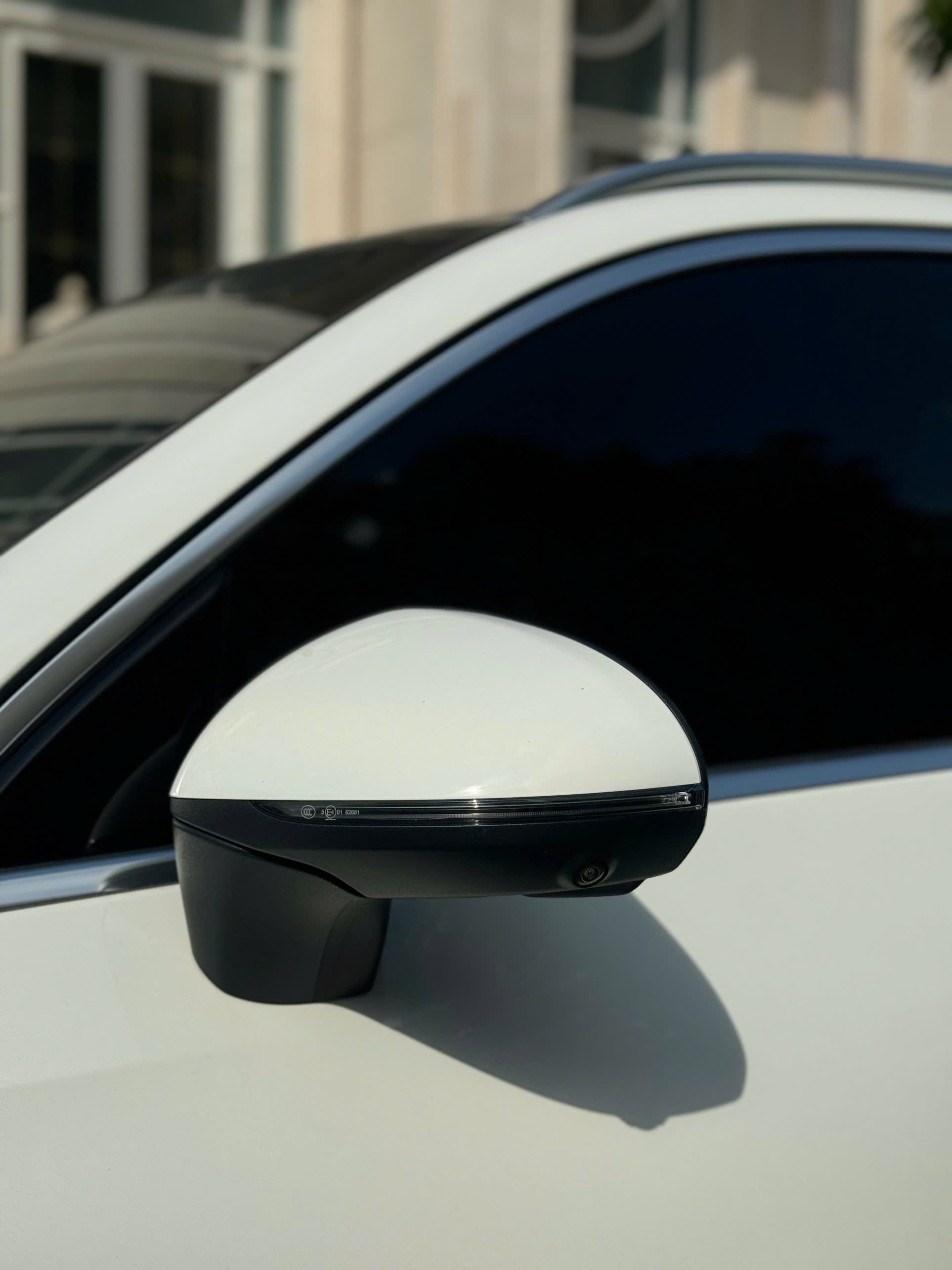 Hình ảnh xe Mercedes Benz GLC 300 2023 all new đklđ 2024