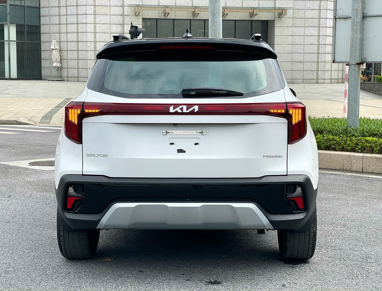 Hình ảnh xe Kia Seltos 1.5 Premium sx 2025