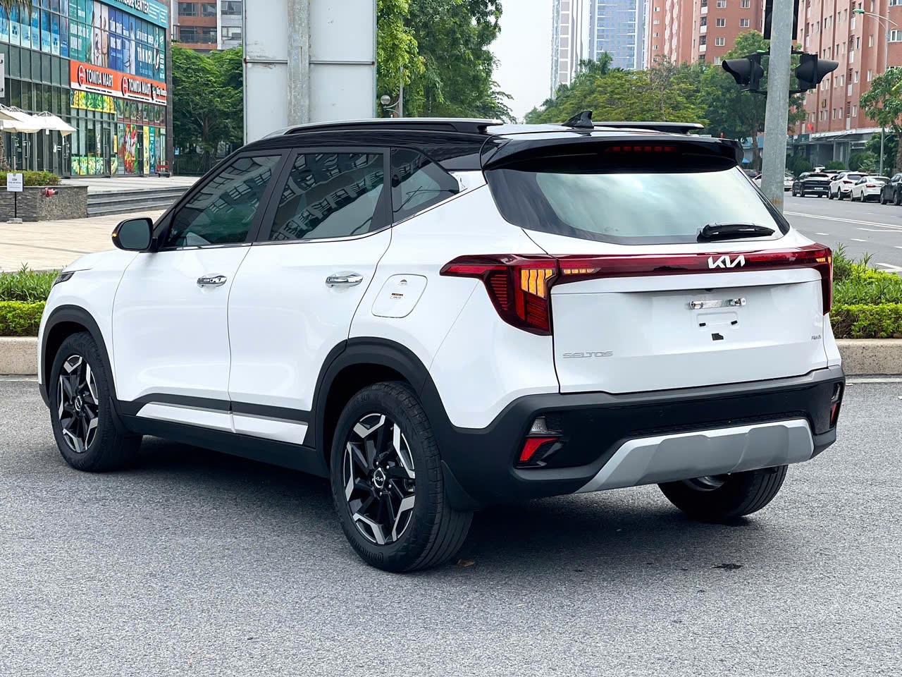 Hình ảnh xe Kia Seltos 1.5 Premium sx 2025