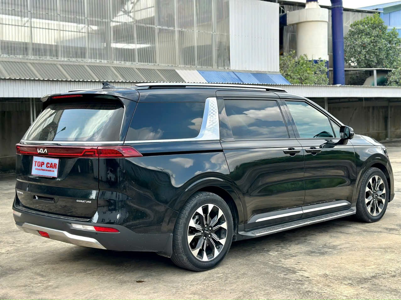 Hình ảnh xe Kia Carnival Signature Máy Dầu 7s 2022