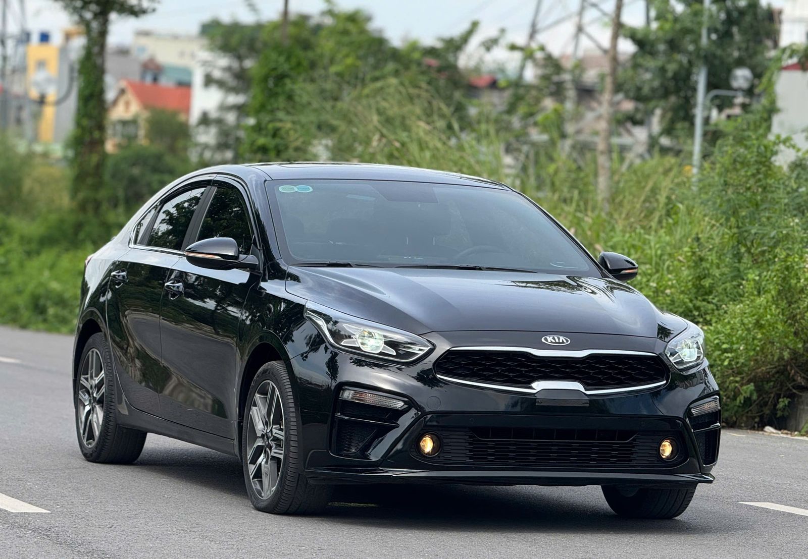 Hình ảnh xe Kia Cerato Premium 2.0AT 2020 Đen