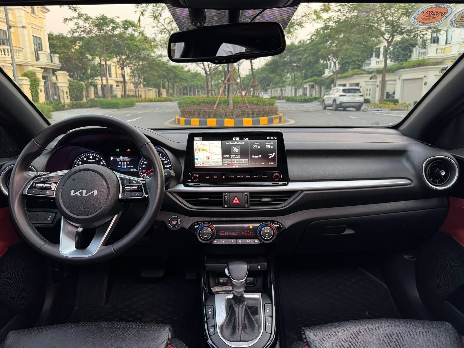 Hình ảnh xe KIA K3 1.6AT Premium 2022 xanh đen