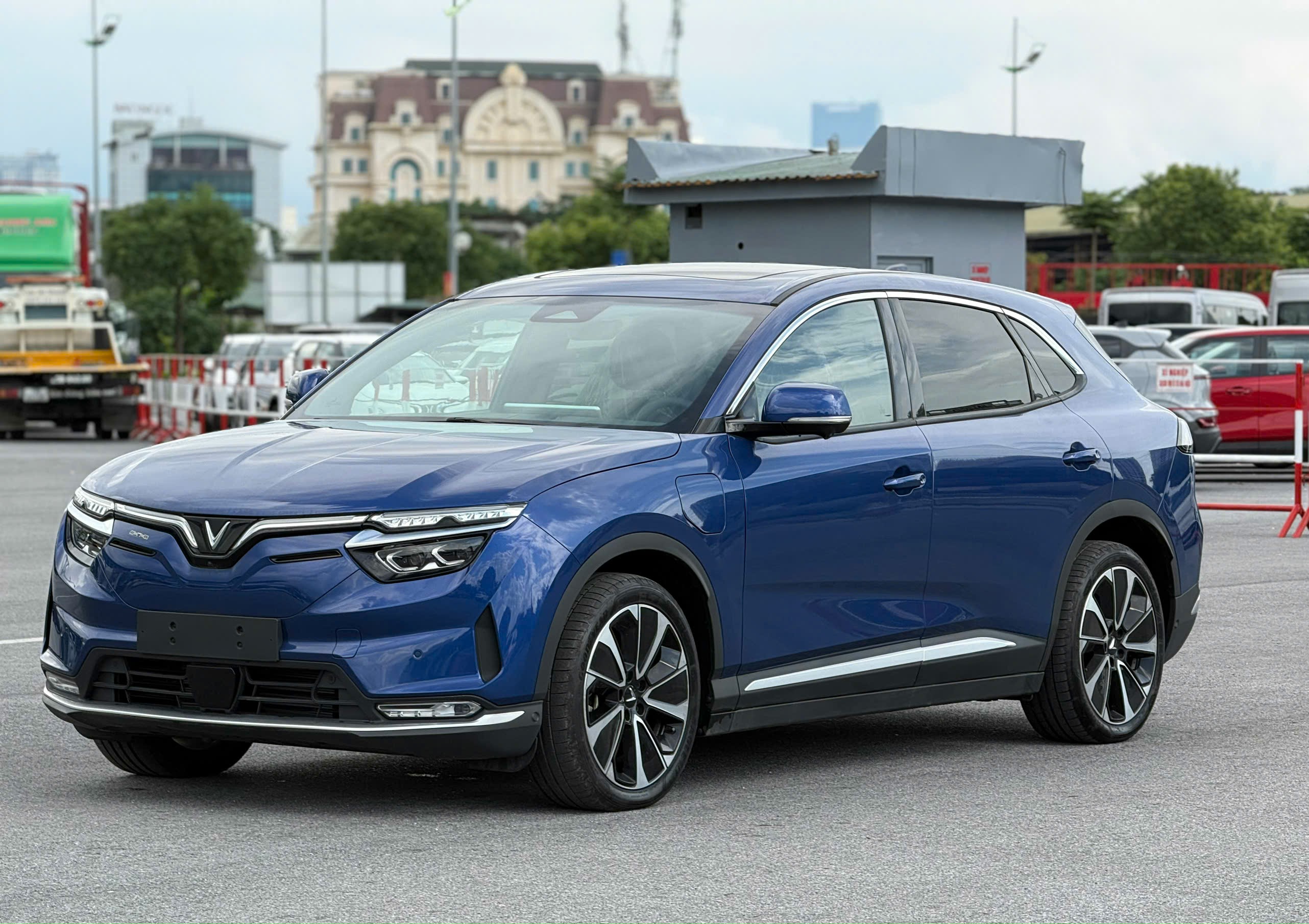 Hình ảnh xe Vinfast VF8 plus 2024 - 50KM