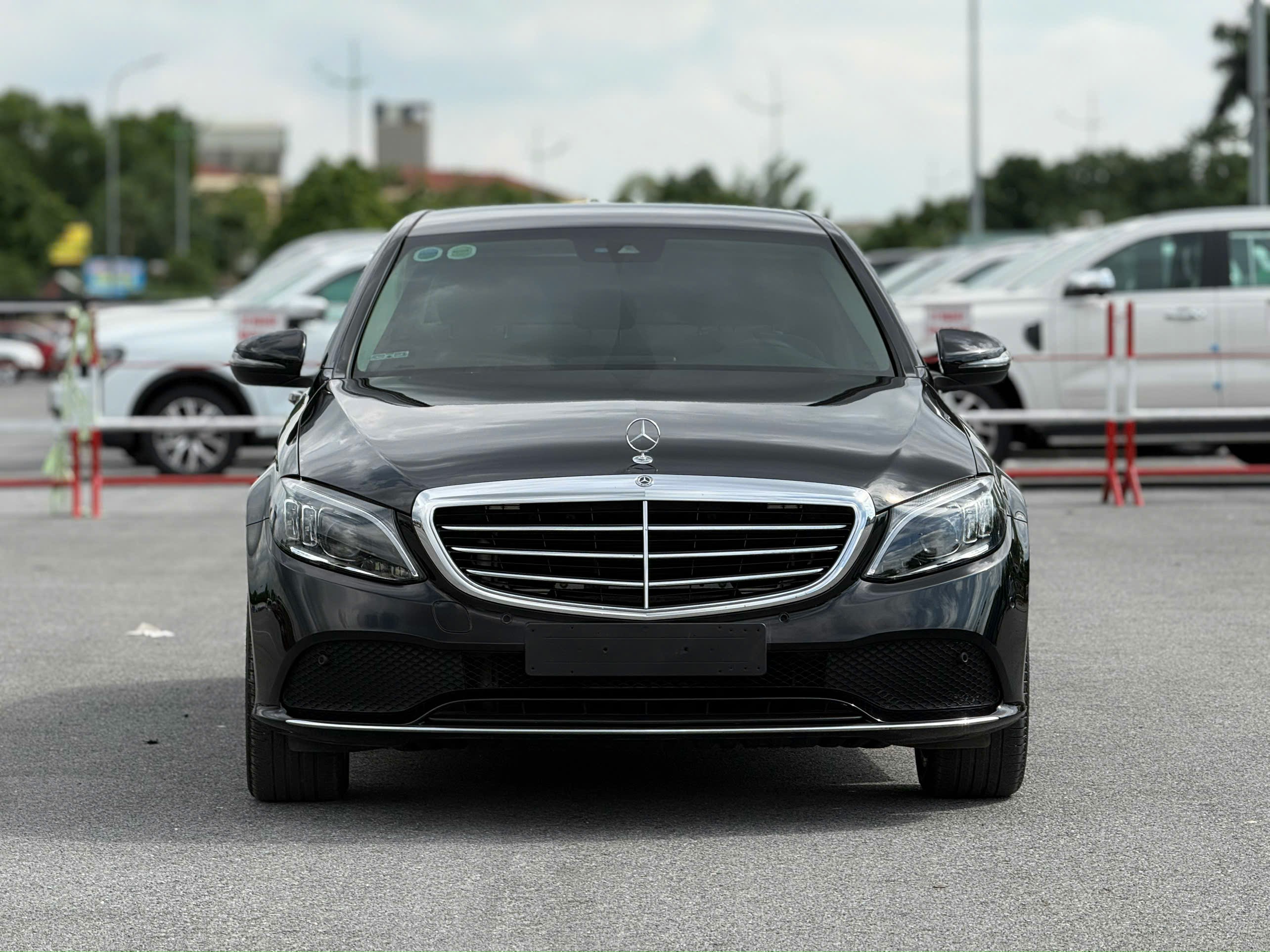 Hình ảnh xe MERCEDES-BENZ C200 EXCLUSIVE 2021 - 61.000KM
