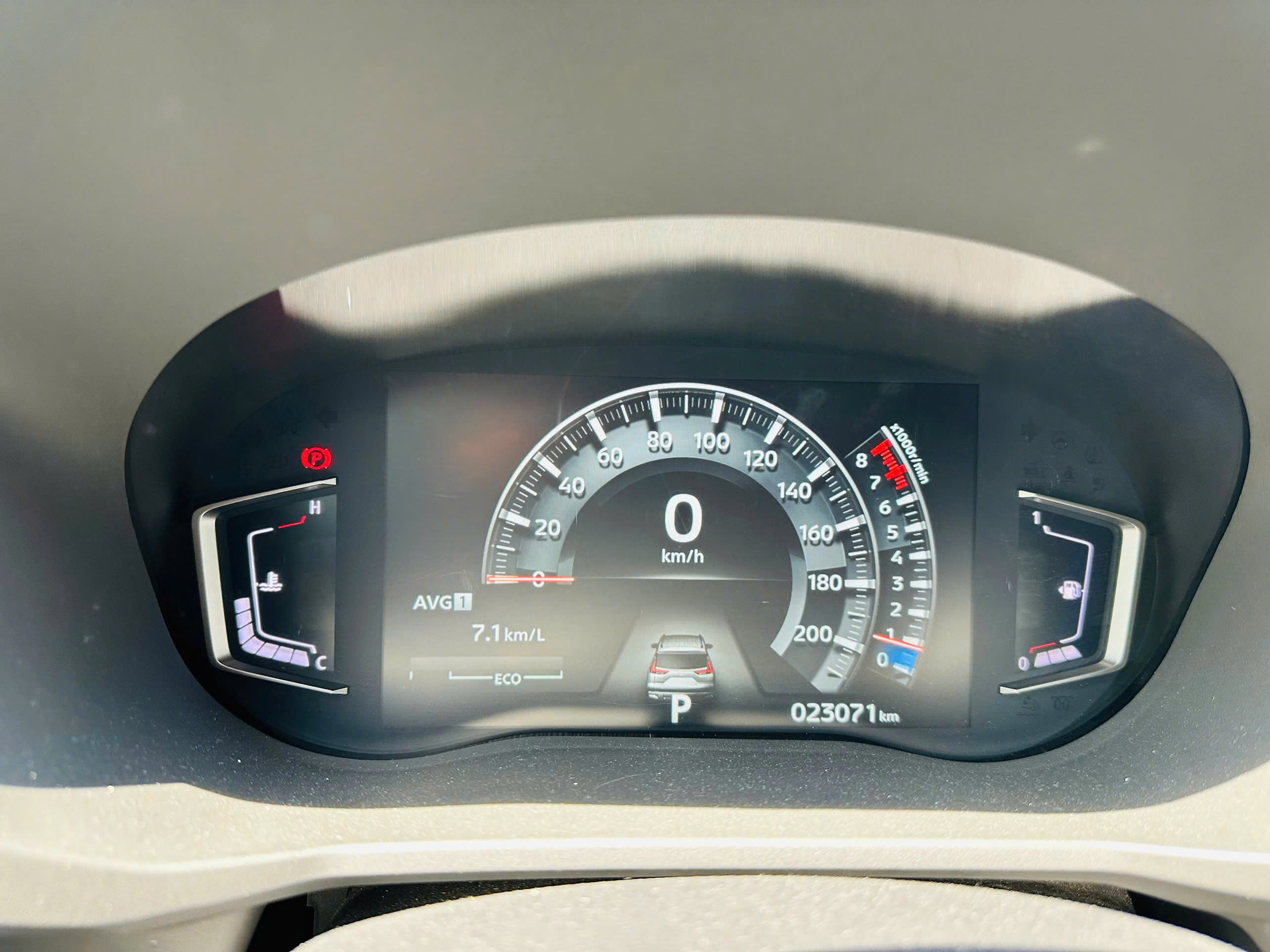 Hình ảnh xe MITSUBISHI XPANDER CROSS 2023 - 23.000KM